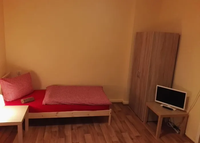 Zu Hause Bei Freunden *